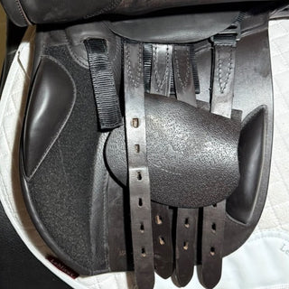Black Country GP Event *Maxi Cob Tree* GP Brown 18" 2XW 7 | Saddles Direct