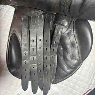 Black Country Ricochet Brown 16.5" MW 8 | Saddles Direct