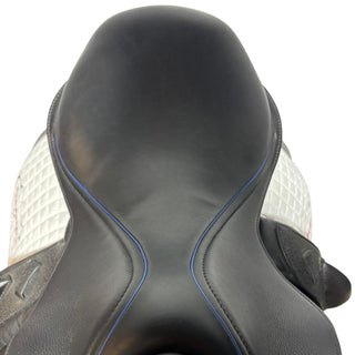 Black Country Vinici Jump Black 17.5" MW 4 | Saddles Direct