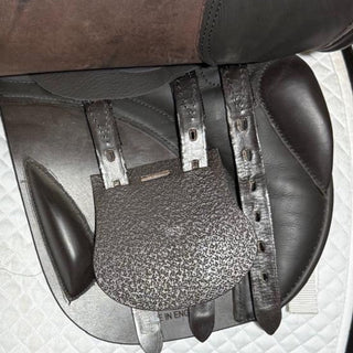 Black Country Working Hunter Brown 17" W 7 | Saddles Direct