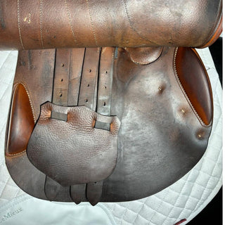 Butet Doublee Deep Seat Jump 17" M 8 | Saddles Direct