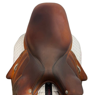 Butet Monoflap Jump Brown 17.5" MW 4 | Saddles Direct