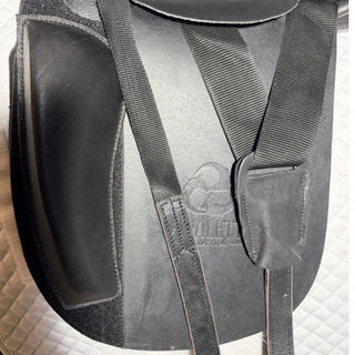 Cavaletti Collection Dressage Black 17.5" ADJ 7 | Saddles Direct