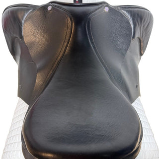 Cavaletti Collection GP Black 16.5" ADJ 6 | Saddles Direct