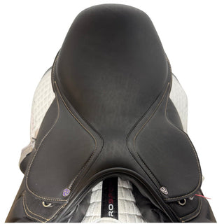 Cavaletti Collection Monoflap Jump Black 17" ADJ 4 | Saddles Direct