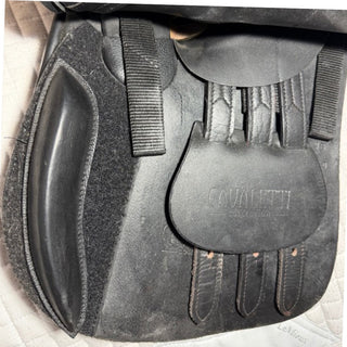 Cavaletti Collection Pony GP Black 16" ADJ 7 | Saddles Direct