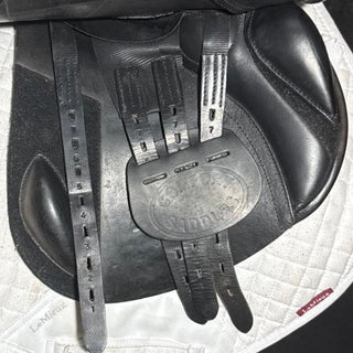 Comfort Elite GP Black 17" MW 8 | Saddles Direct