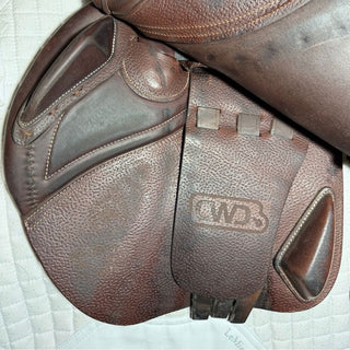 CWD SE01 Optim Jump Brown 17.5" M 7 | Saddles Direct