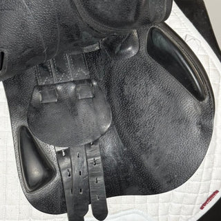 Equipe Expression Dual Flap Jump Black 16.5" W +2 8 | Saddles Direct