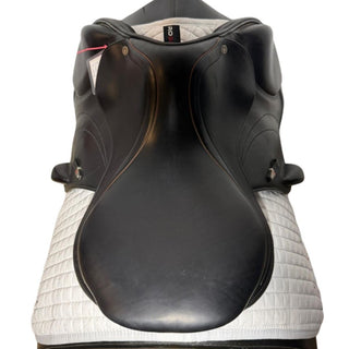 Equipe Expression Monoflap Jump Black 16.5" M 6 | Saddles Direct