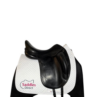 Equipe Olympia Monoflap Dressage Black 17" +2.5 XW 2 | Saddles Direct