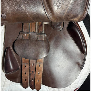 Equipe Synergy Dual Flap Jump Brown 17" +1 MW 8 | Saddles Direct