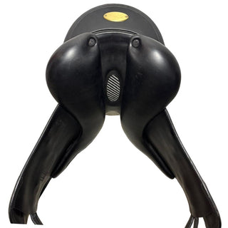 Equipe Viktoria Dressage Black 17.5" M 5 | Saddles Direct