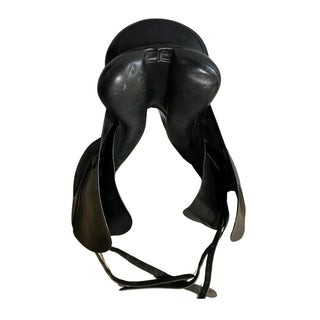 Exselle Dressage Black 17.5" MW 5 | Saddles Direct