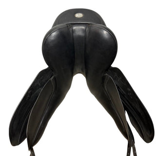 Fairfax Classic Cupped Flap Dressage Black 17.5" ADJ 9 | Saddles Direct