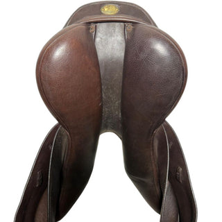 Fairfax Classic Cupped Flap Jump Brown 17.5" ADJ 9 | Saddles Direct