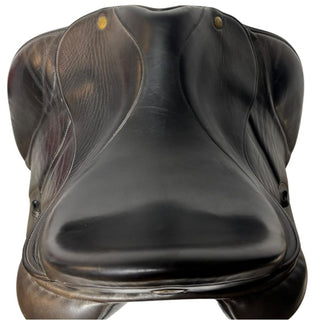 Fairfax Classic Dressage Black 17" ADJ 6 | Saddles Direct
