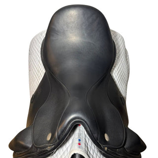 Fairfax Classic Dressage Black 17" ADJ 4 | Saddles Direct
