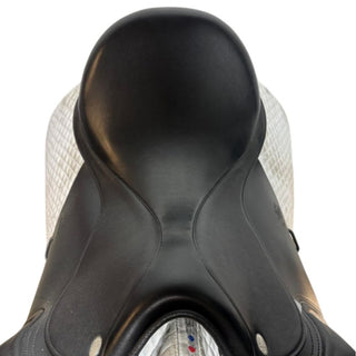 Fairfax Classic Dressage Black 17.5" ADJ 4 | Saddles Direct