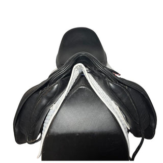 Fairfax Classic Dressage Black 17.5" ADJ 3 | Saddles Direct