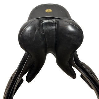 Fairfax Classic Dressage Black 17.5" ADJ 7 | Saddles Direct