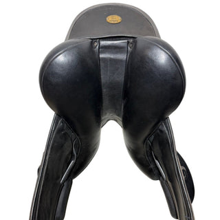 Fairfax Classic Dressage Black 17.5" ADJ 7 | Saddles Direct