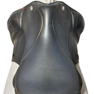 Fairfax Classic Dressage Black 17.5" ADJ 6 | Saddles Direct