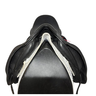 Fairfax Classic Dressage Black 17.5" ADJ 3 | Saddles Direct
