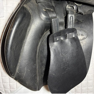 Fairfax Classic MGP GP Black 17.5" ADJ 7 | Saddles Direct
