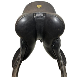 Fairfax Classic Monoflap Long Block Dressage Black 17.5" ADJ 7 | Saddles Direct