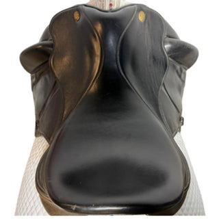Fairfax Classic Monoflap Long Block Dressage Black 17.5" ADJ 6 | Saddles Direct