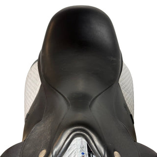 Fairfax Classic Monoflap MDS Dressage Black 17" ADJ 4 | Saddles Direct