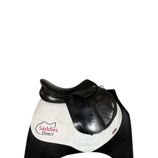 Fairfax Cupped Flap Classic Jump Black 17" ADJ 2 | Saddles Direct