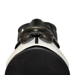 Fairfax Cupped Flap Classic Jump Black 17" ADJ 5 | Saddles Direct