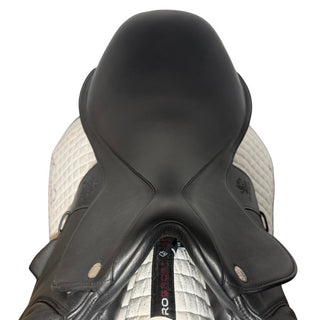Fairfax Deluxe Monoflap Cross Country Jump Black 17.5" ADJ 4 | Saddles Direct