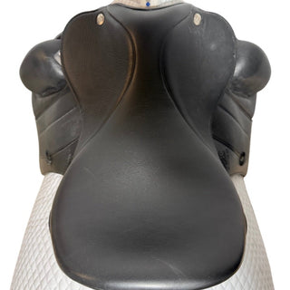 Fairfax Deluxe Monoflap Dressage Black 17" ADJ 6 | Saddles Direct