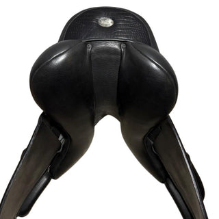 Fairfax Elias Monoflap Dressage Black 18" ADJ 7 | Saddles Direct