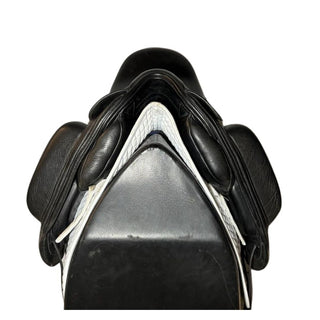 Black Fairfax Gareth Dressage Black 17.5" ADJ 3 - Saddles Direct