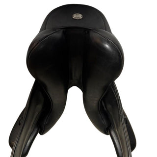 Black Fairfax Gareth Dressage Black 17.5" ADJ 5 - Saddles Direct