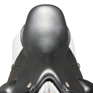 Fairfax Gareth Dressage MDG Black 17.5" ADJ 4 | Saddles Direct