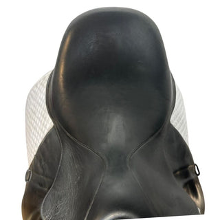 Fairfax Gareth Hughes Dressage Black 17.5" ADJ 4 | Saddles Direct