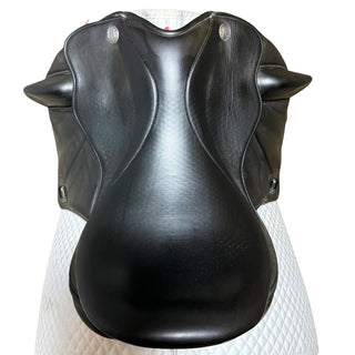 Fairfax Gareth MDG Dressage Black 17" ADJ 6 | Saddles Direct