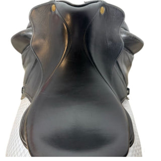 Fairfax Gareth MDG Dressage Black 17.5" ADJ 6 | Saddles Direct