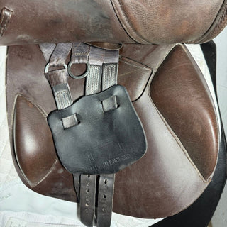 Fairfax MJC Cupped Flap Jump Brown 17.5" ADJ 8 | Saddles Direct