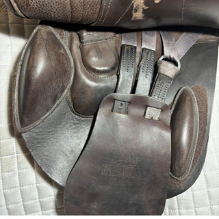 Fairfax MJS Spirit Jump Brown 17" ADJ 7 | Saddles Direct