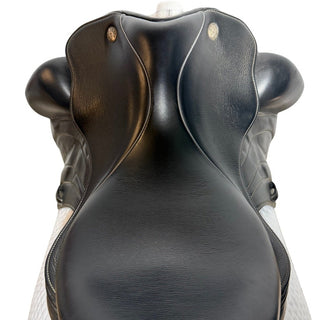 Fairfax Rebecca Monoflap MDR Dressage Black 17" ADJ 6 | Saddles Direct