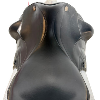 Fairfax World Class Dressage Black 17.5" ADJ 6 | Saddles Direct