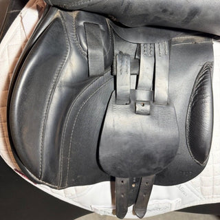 Farrington Henley GP Black 17" XW 7 | Saddles Direct