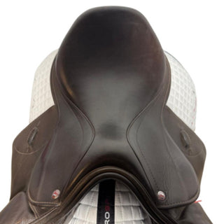 Farrington Jump Brown 16.5" MW 4 | Saddles Direct