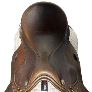 Farrington Jump Brown 17" W 4 | Saddles Direct